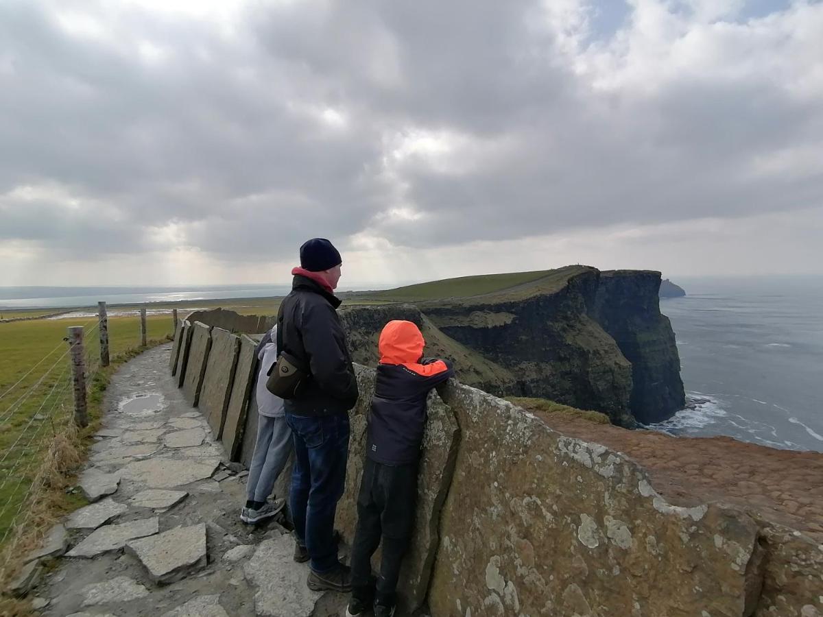 Aran View Country House And Lodge Doolin Exterior foto